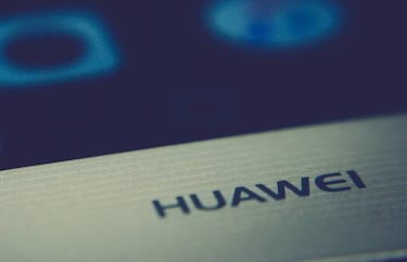 Huawei confirma que trabaja en un teléfono flexible