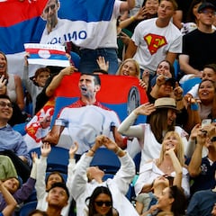 El Open de Australia prueba la libertad de movimiento del público