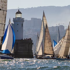 El fuerte viento impide el comienzo de las pruebas en el Abra