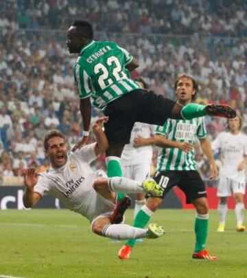 Real Madrid - Betis. Rojas y Cedrick.