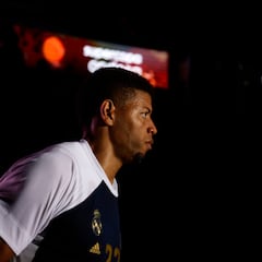 Problemas para el Madrid antes del Clásico: Tavares, duda