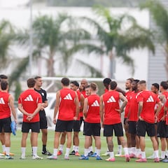 Sevilla: 300 millones de caída libre