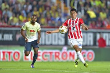 Rayos y Águilas terminaron empatando 1-1 en un vibrante partido en el Estadio Victoria que se vivió con mucha intensidad.