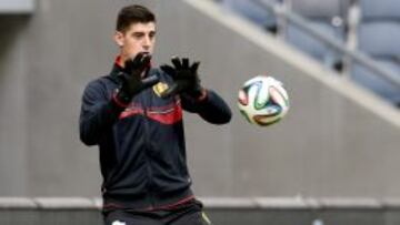 Courtois será titular con Bélgica.