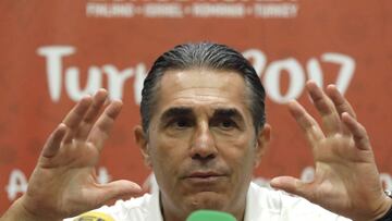 "Estamos perdiendo talento en la formación; algo hay que hacer"