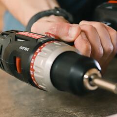 Ofertas exclusivas Prime 2022: El taladro atornillador y percutor con 30 accesorios y dos velocidades