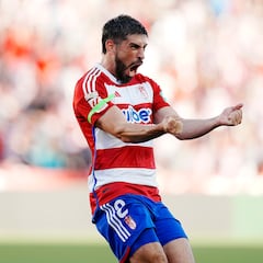 Bruno Méndez entra en la historia del Granada