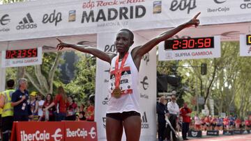 Kipketer, r谷cord femenino de la Marat車n de Madrid