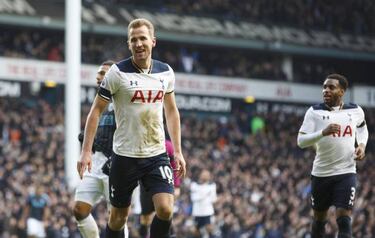 Kane puts Spurs second