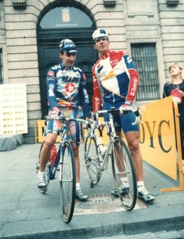 Fernando Escartín con Miguel Indurain.  
 