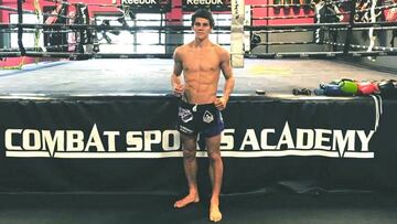 Ian Escuza, campeón del mundo de Muay Thai