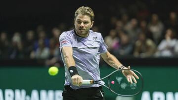 Wawrinka derrotó sin apuros a Paire en Rotterdam.