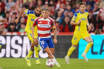 23/11/24 PARTIDO SEGUNDA DIVISION 
GRANADA - CADIZ 
FALI MYRTO UZUNI