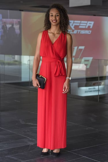 María Vicente, una supergirl prodigiosa para el atletismo