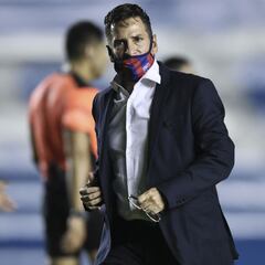 Mario Garcia y Gerardo Espinoza, antes, compañeros; hoy, rivales