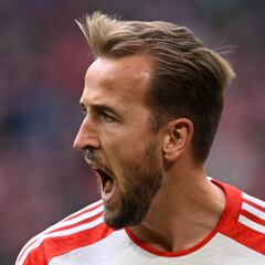 Kane out to beat Lewandowski: how many goals has he scored so far for Bayern?