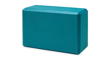 Estos son los ocho accesorios que todo amante del yoga debería tener