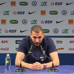 Benzema: "Estoy decepcionado con que Zidane se vaya del Madrid"