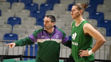 Ibon Navarro, con Osetkowski.