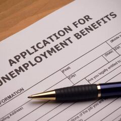 To what extent have claims for unemployment benefits increased in the US and which states are suffering the most?