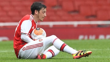 Ozil, en un partido del Arsenal.