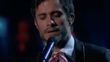 Gael García interpreta la canción de Remember Me de la película Coco en los Premios Oscar 2018