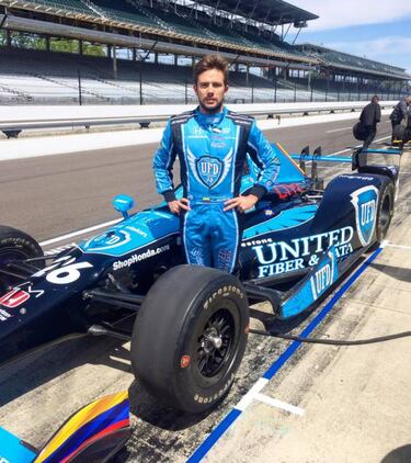 Carlos Muñoz estrena colores para la exigente Indy 500