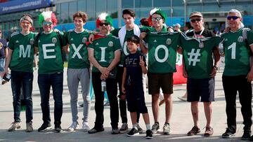 La derrota no apagó la celebración de miles de aficionados en Ekaterimburgo. El alcohol en exceso fue el común denominador.