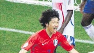 Park Ji Sung.