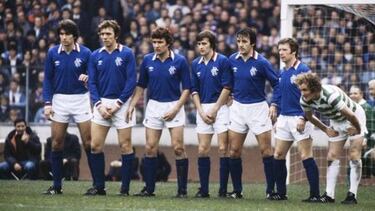 El Rangers, el gigante azul que se ha puesto de pie