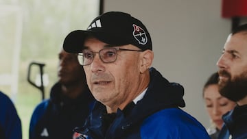 Alfredo Arias en un entrenamiento de Independiente Medelllín.