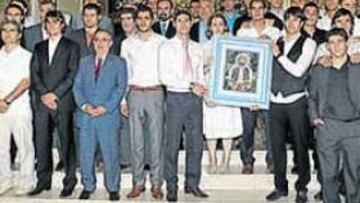 <b>NUESTRA SEÑORA DE LOS ÁNGELES. </b>El equipo al completo posó en el Cerro de los Ángeles.