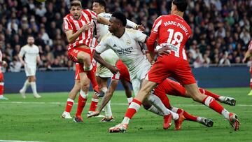 Soccer Football - LaLiga - Real Madrid v Almeria - Santiago Bernabeu, Madrid, Spain - January 21, 2024 Real Madrid's Vinicius Junior scores their second goal REUTERS/Isabel Infantes