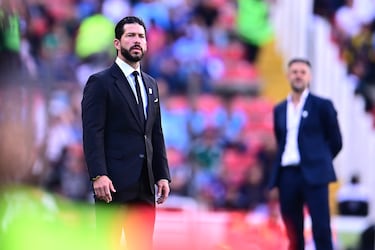 Son mexicanos y dirigen fuera de la Liga MX; ¿merecen una oportunidad?