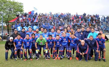 Con 93 años de historia, pasó gran parte de su vida en las ligas de ascenso y fútbol amateur, hasta que ascendió por primera vez el 2010. Este año vivió un momento curioso. Clasificó de forma inédita a la Copa Sudamericana, al mismo tiempo que descendió a segunda división.