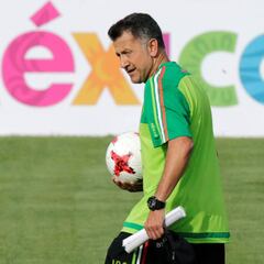 Osorio récord: Así metió a México en el Mundial