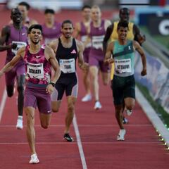 Salvaje Attaoui: pulveriza el récord de España de 800 metros