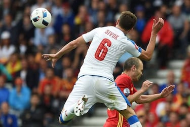 Spain 1-0 Czech Republic: Iniesta, Silva, Piqué... the main men