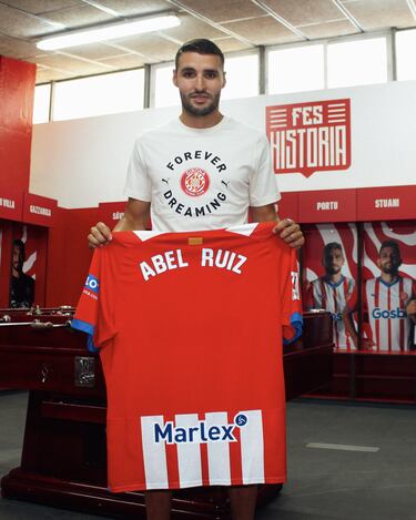 Oficial: Abel Ruiz firma hasta 2029
