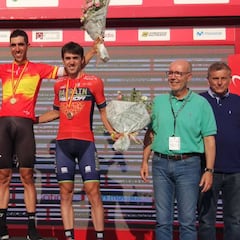 Castroviejo alcanza su cuarto Nacional frente a los Izagirre