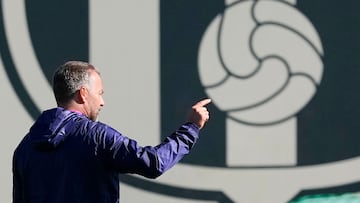 Szczesny no se sostiene