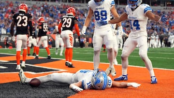 CINCINNATI, OHIO - OCTOBER 05: Isaac Teslaa #18 of the Detroit Lions celebrates a fourth quarter touchdown against the Cincinnati Bengals at Paycor Stadium on October 05, 2025 in Cincinnati, Ohio. Dylan Buell/Getty Images/AFP (Photo by Dylan Buell / GETTY IMAGES NORTH AMERICA / Getty Images via AFP)