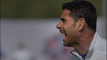 Fernando Hierro, entrenador del Oviedo