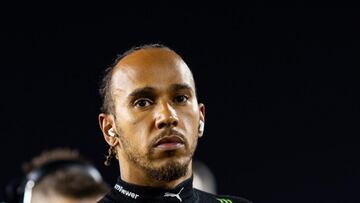 Hamilton subestima a ‘Checo’ Pérez como piloto y le otorga el mérito a su monoplaza