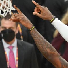 LeBron’s NBA All-Star game-winning shot inspired by MJ