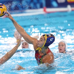 La España de Jordi Valls debuta con una medalla de chocolate