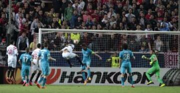 1-1. Bacca anotó el gol del empate.