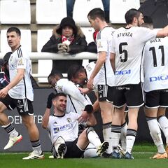 El Burgos acecha los puestos de promoción de ascenso