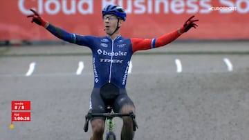 Van der Haar estrena temporada a lo grande, con Felipe Orts 8º