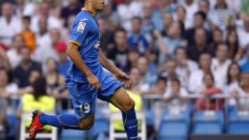 Los saques de esquina de Pedro León dan la victoria al Getafe